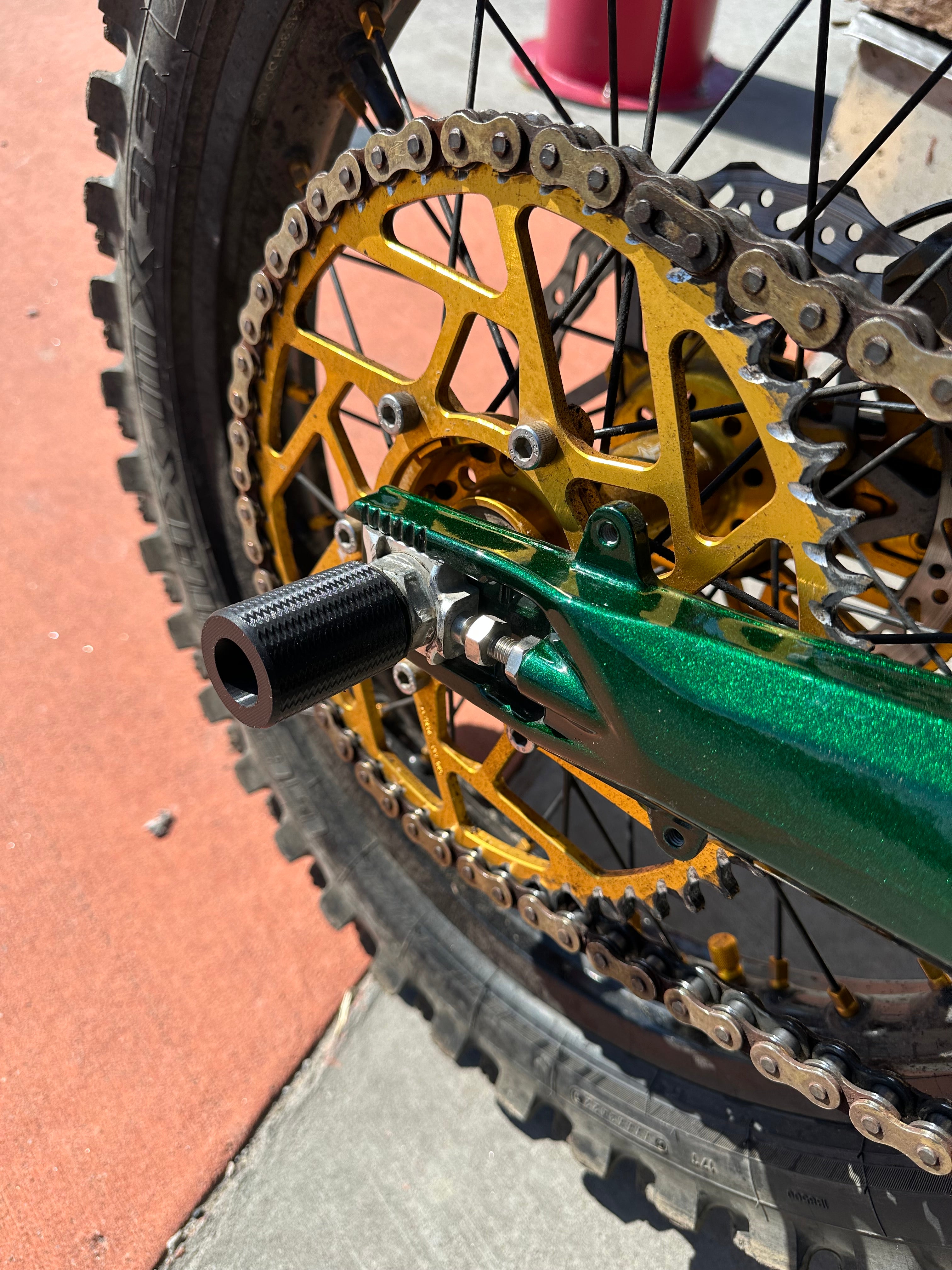 Surron Ultra Bee Axle Sliders
